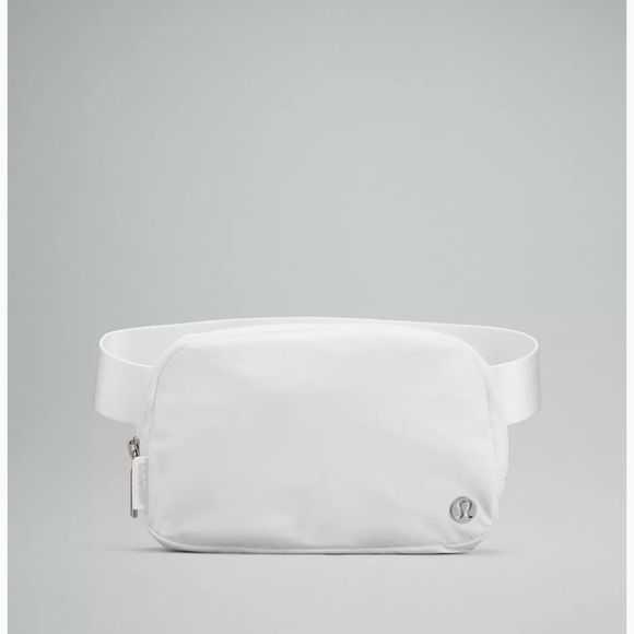 Lululemon Belt Bag - Picture 3 of 9